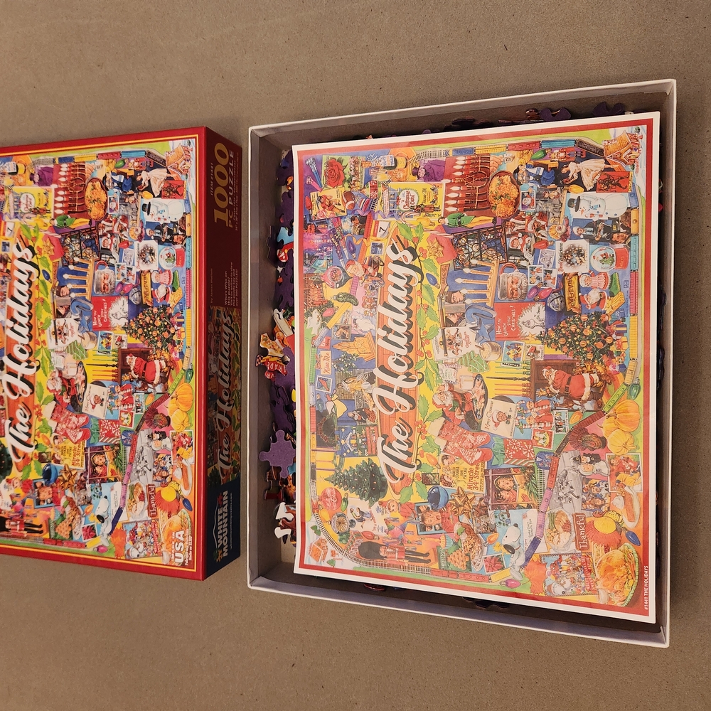 White Mountain 'The Holidays' Jigsaw Puzzle - 1000 Pieces - Picture 2 of 6